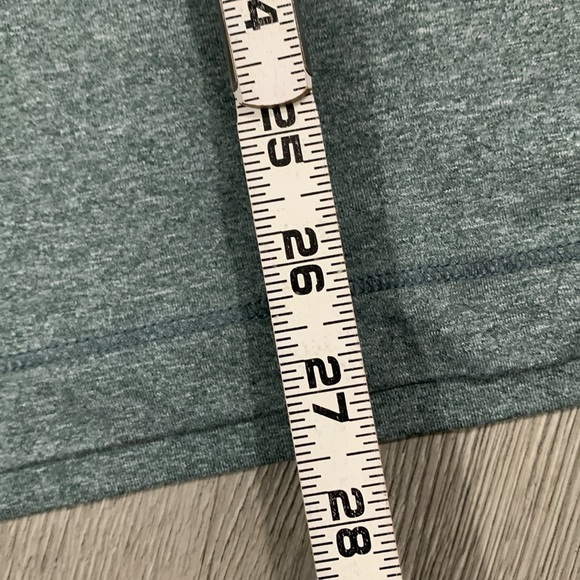 Untuckit Performance Polo Gray Stretch 
size L - Picture 9 of 10